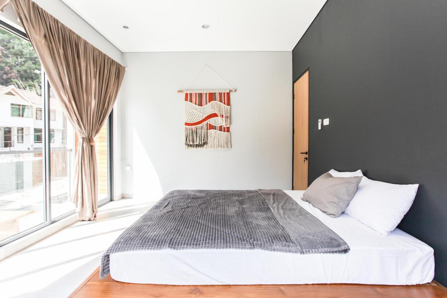 Villa The Banyu House 3 Bandung Exterior foto